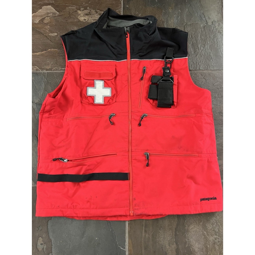 SOLD Patagonia Men's Ski Patrol Vest – Size L